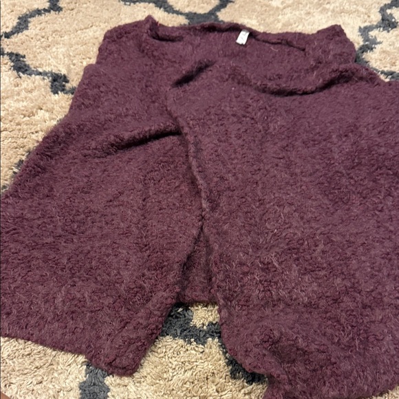 Plush Maroon Vest for Women - Picture 1 of 3